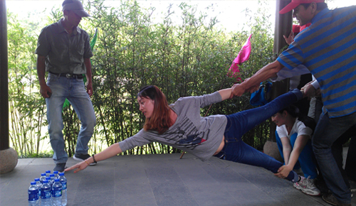 13年5月铜都阀门《熔炼团队 沟通协作》拓展训